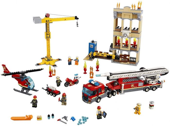 LEGO City Divizia pompierilor din centrul orasului 60216, 6 Ani+
