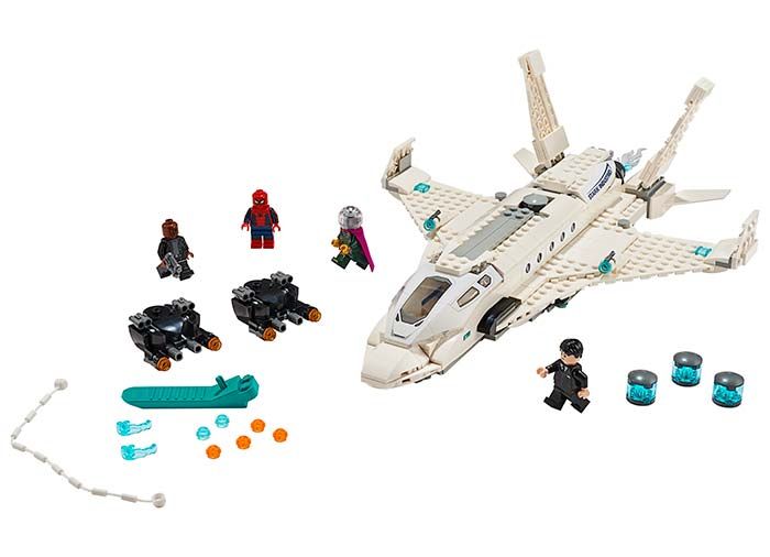 LEGO Marvel Super Heroes  Avionul Stark si atacul dronelor 76130