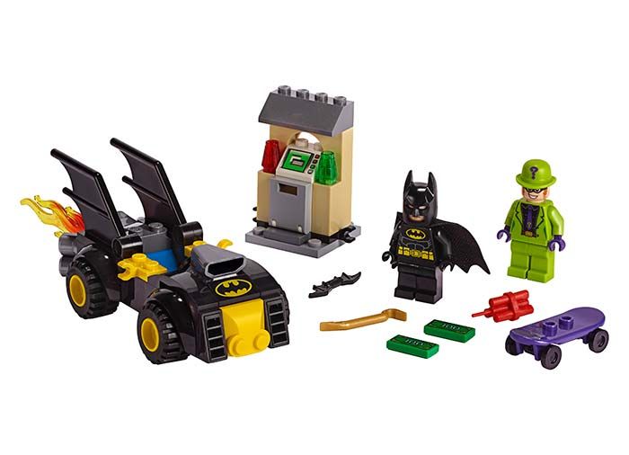 LEGO Super Heroes Batman contra Jaful lui Riddler 76137